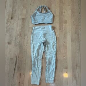 Sky blue Lululemon workout set - size 6
